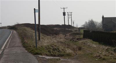 Footpath leading off the A680